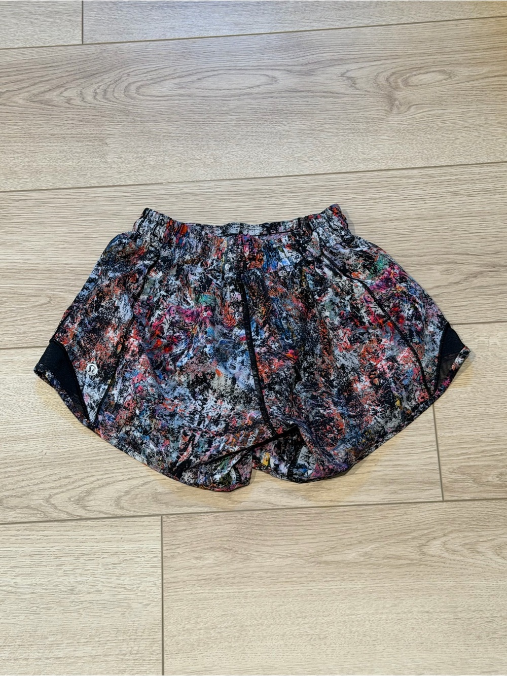 Lululemon Hotty Hot Shorts 4”